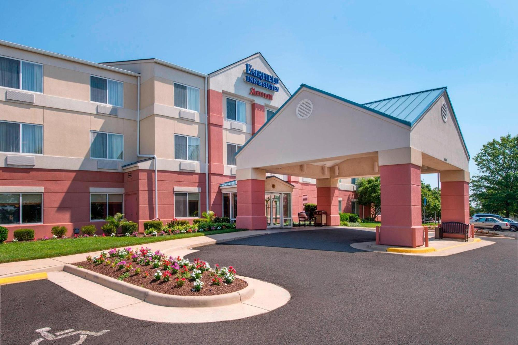 Fairfield Inn Dulles Airport Chantilly Esterno foto