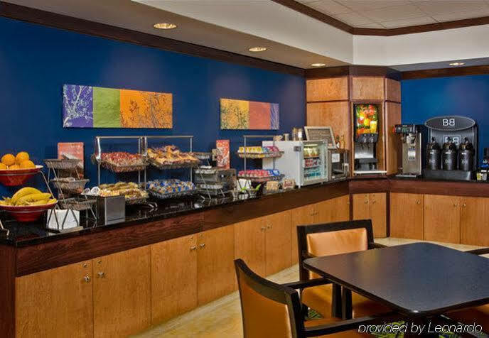 Fairfield Inn Dulles Airport Chantilly Esterno foto